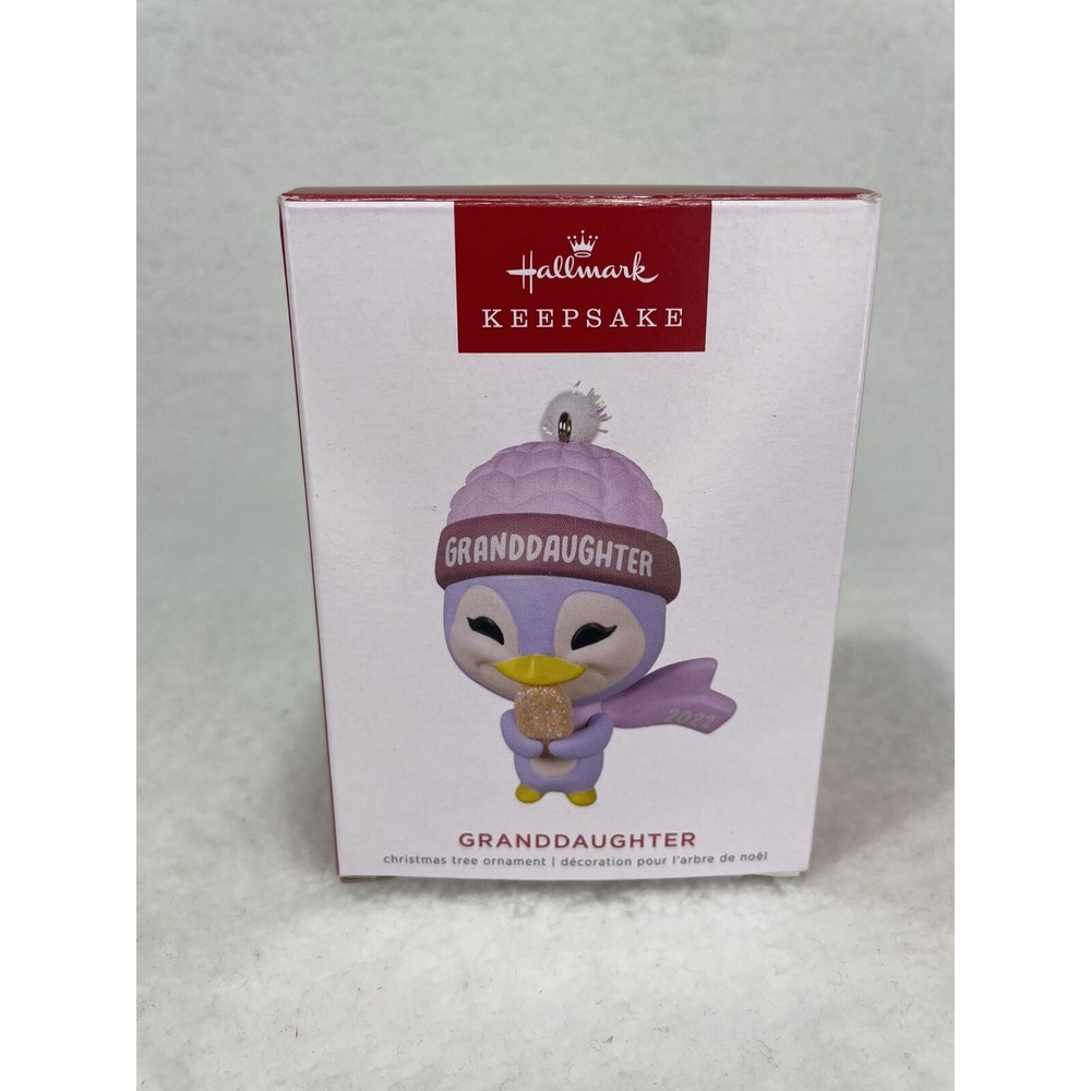 Hallmark Keepsake Granddaughter 2022‎ Ornament NIB